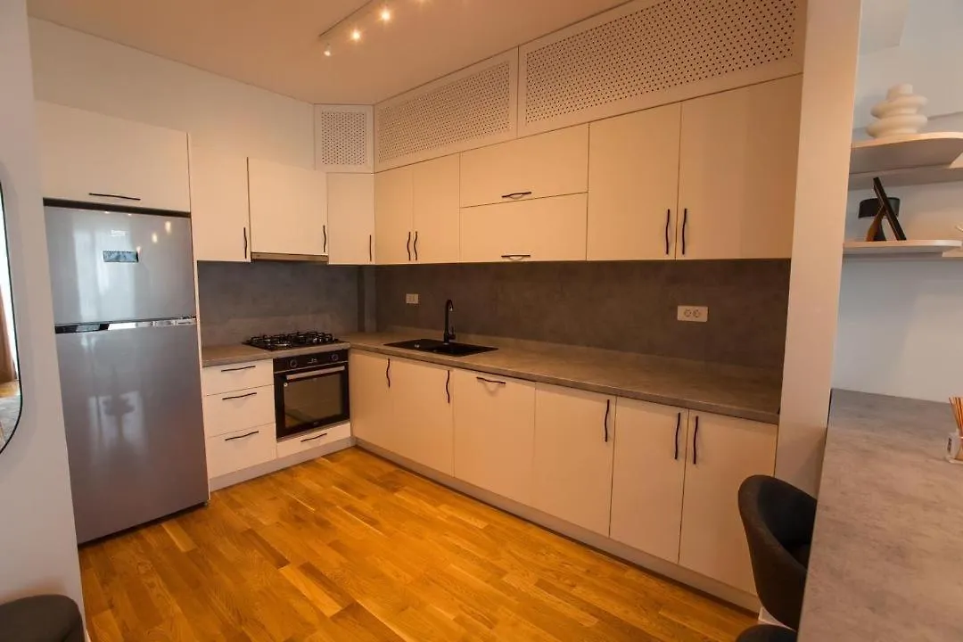 Escape Retreat I 1 Bedroom Apartment With Parking Bucharest 0*,